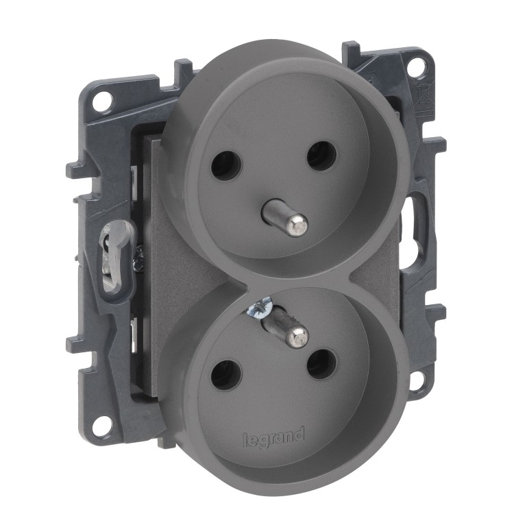 LG-863434-WEB-R.jpg