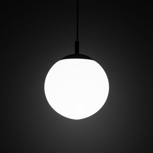 Lampa wisząca nowoczesna elegancka loft industrialna klosz szklany kula biała czarna TK Lighting Esme 5670 1x15W E27