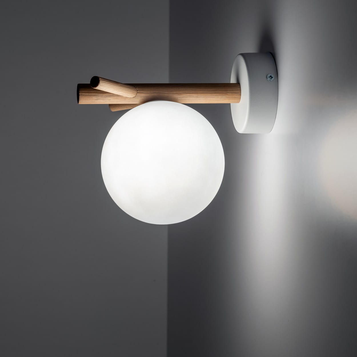 Kinkiet nowoczesny klasyczny boho rustykalny skandynawski patyki klosz szklany kula biały drewno TK Lighting Sheron 5307 1x6W G9