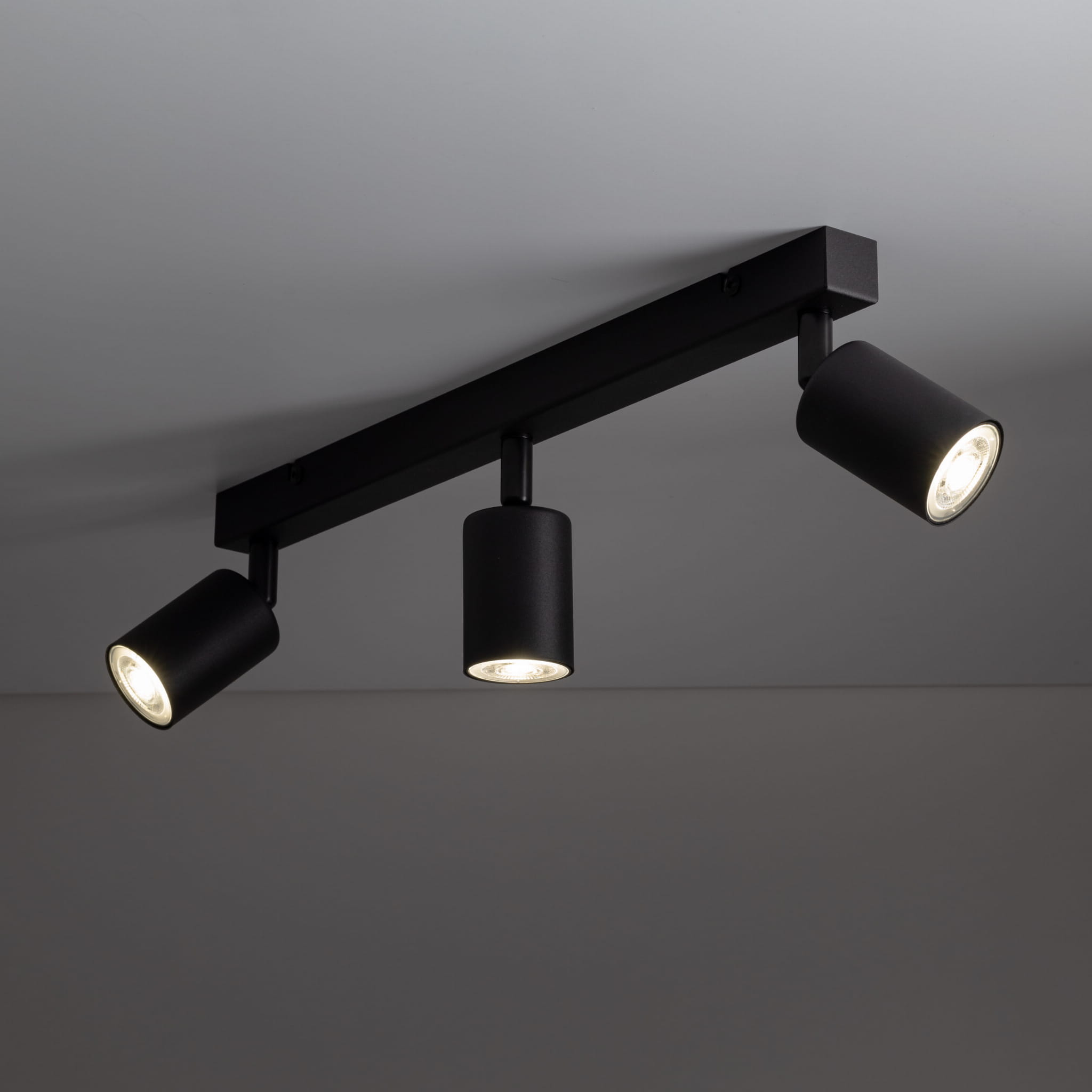 Plafon nowoczesny elegancki reflektory metalowe tuba czarny TK Lighting Top 6176 3x10W GU10