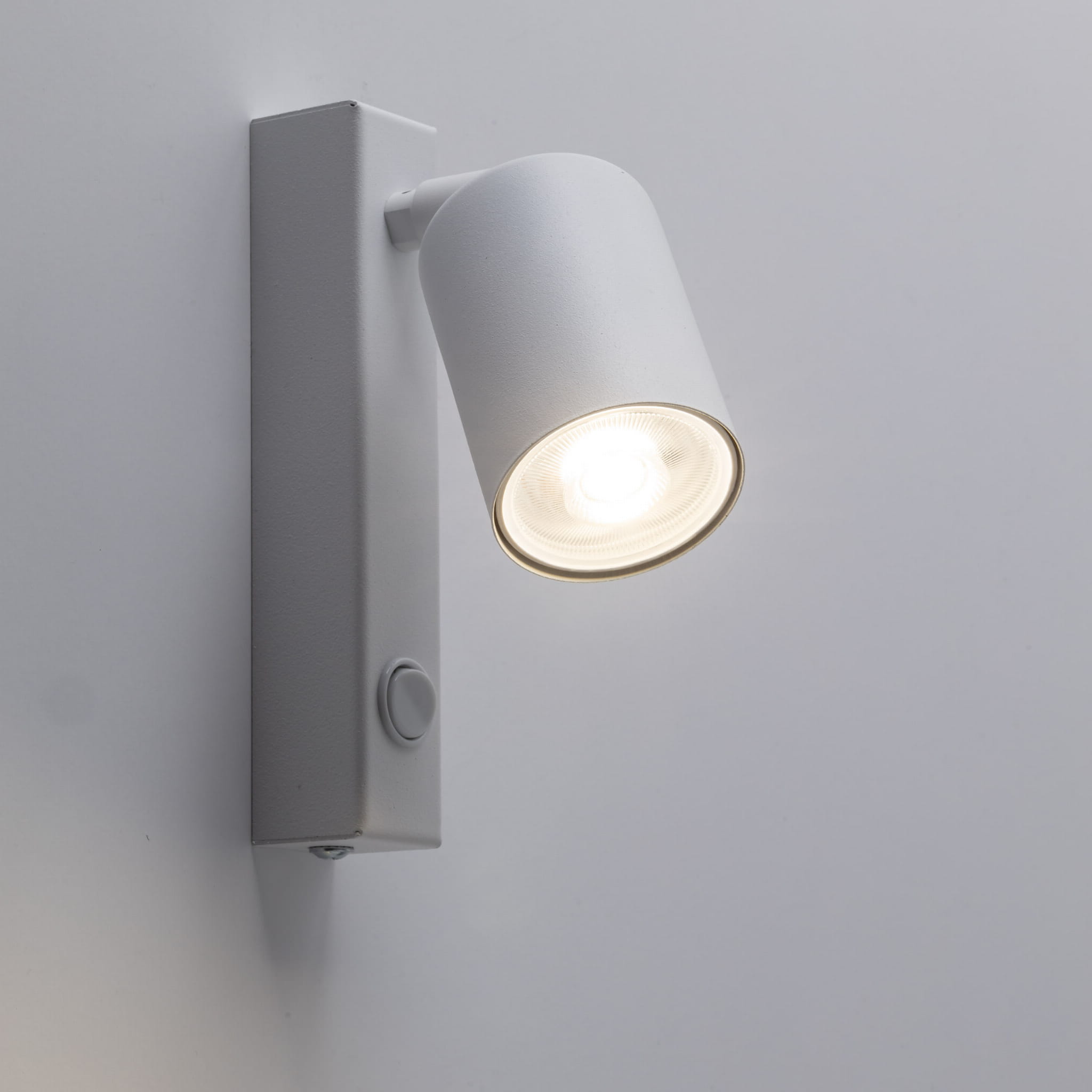 Kinkiet nowoczesny elegancki metalowy tuba biały TK Lighting Top 6186 1x10W GU10