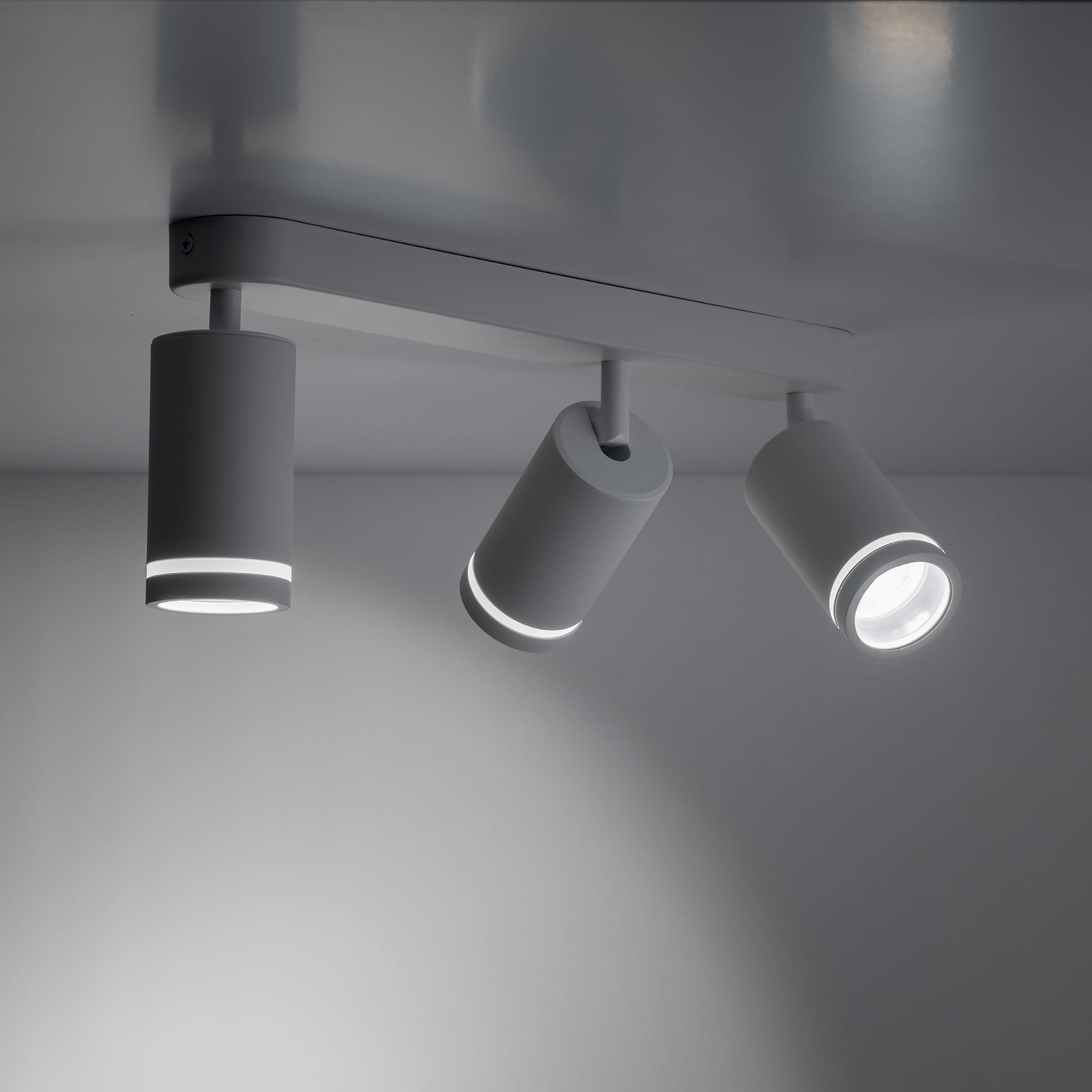 Plafon nowoczesny industrialny loft reflektory metalowe tuba biały TK Lighting Jet 6915 3x10W GU10