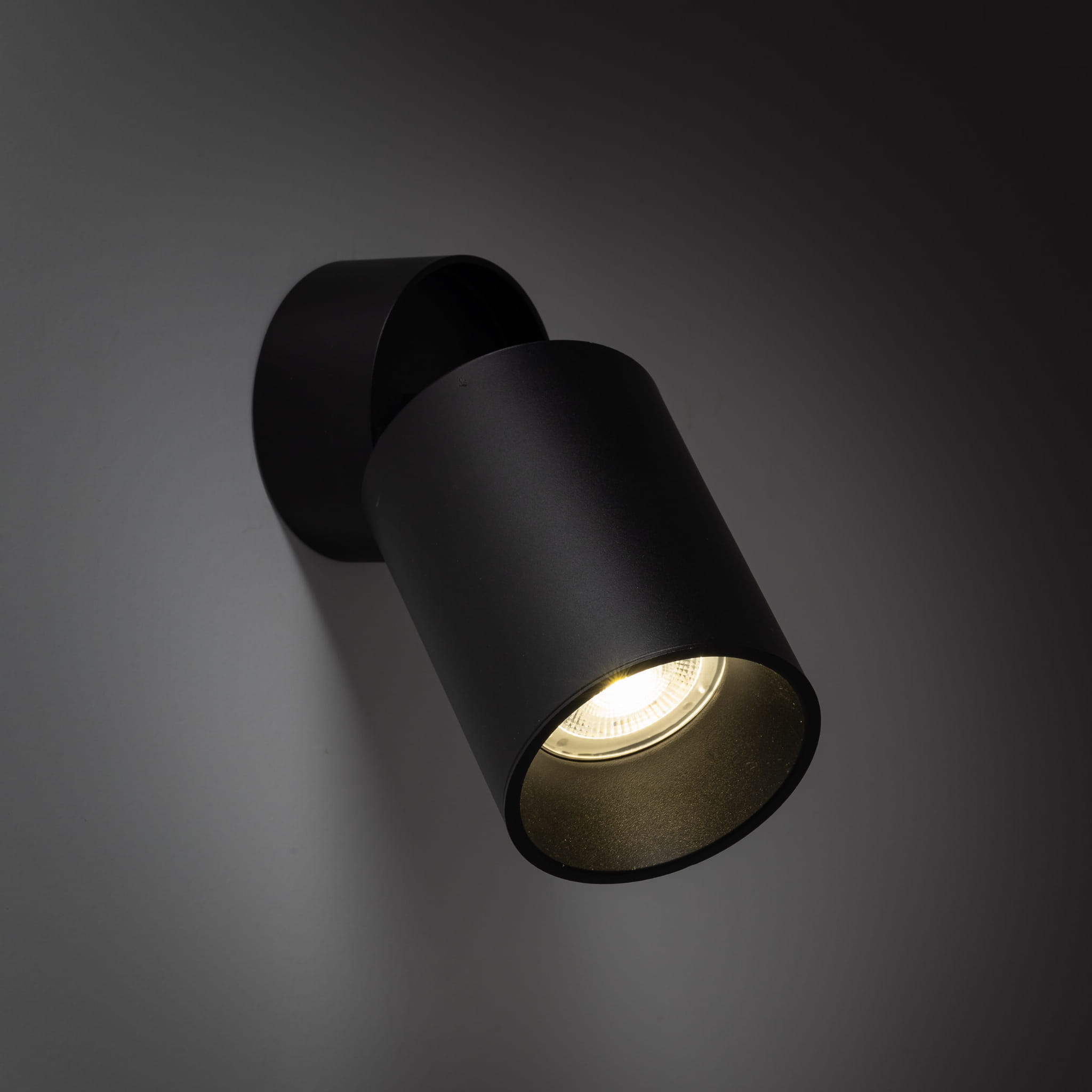Kinkiet nowoczesny elegancki metalowy tuba czarny TK Lighting Top 5372 1x10W GU10