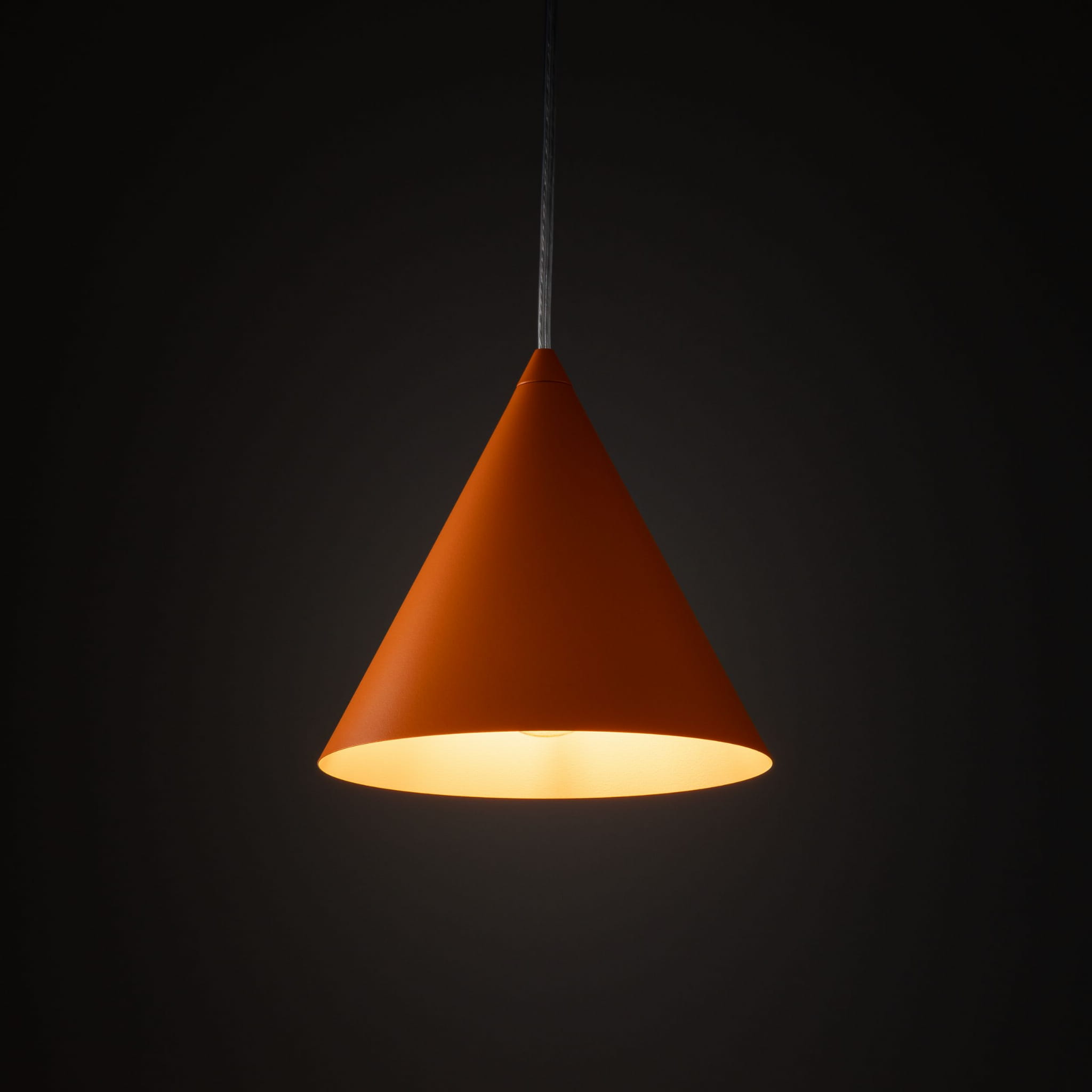 Lampa wisząca nowoczesna skandynawska klosz metalowy stożek pomarańczowa TK Lighting Cono 10075 1x15W E27