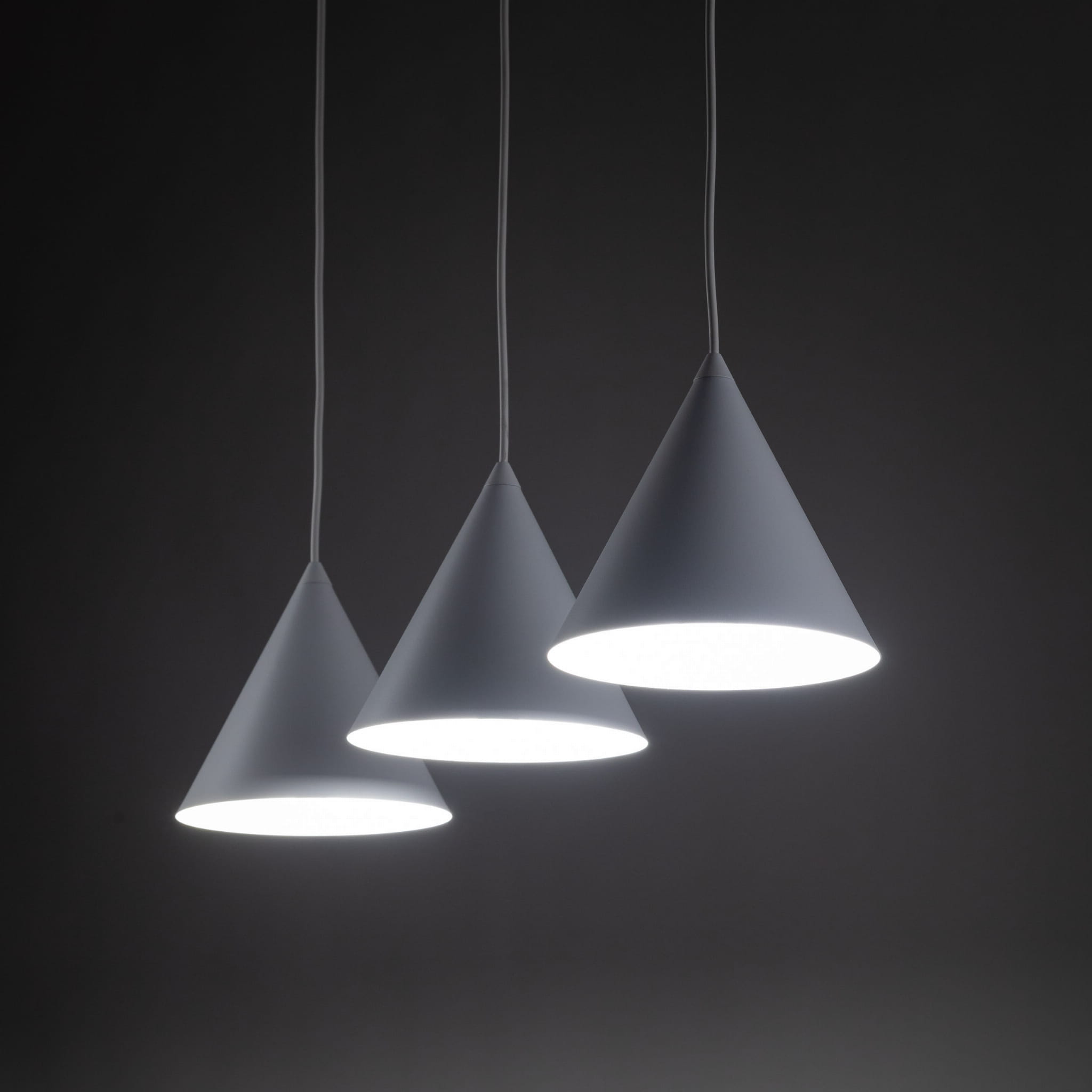Lampa wisząca nowoczesna skandynawska klosz metalowy stożek biała TK Lighting Cono 10011 3x15W E27