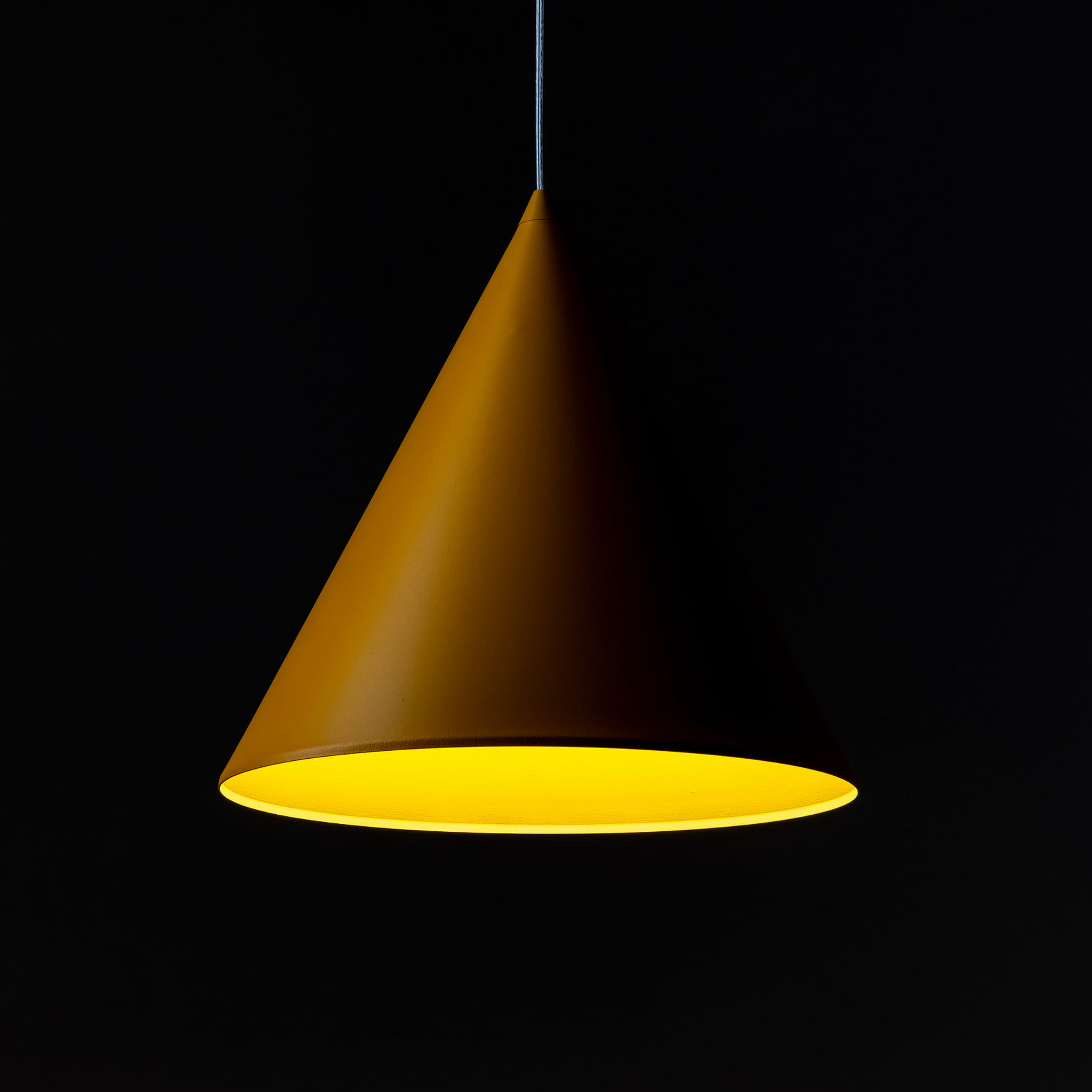 Lampa wisząca nowoczesna skandynawska klosz metalowy stożek żółta TK Lighting Cono 3281 1x15W E27
