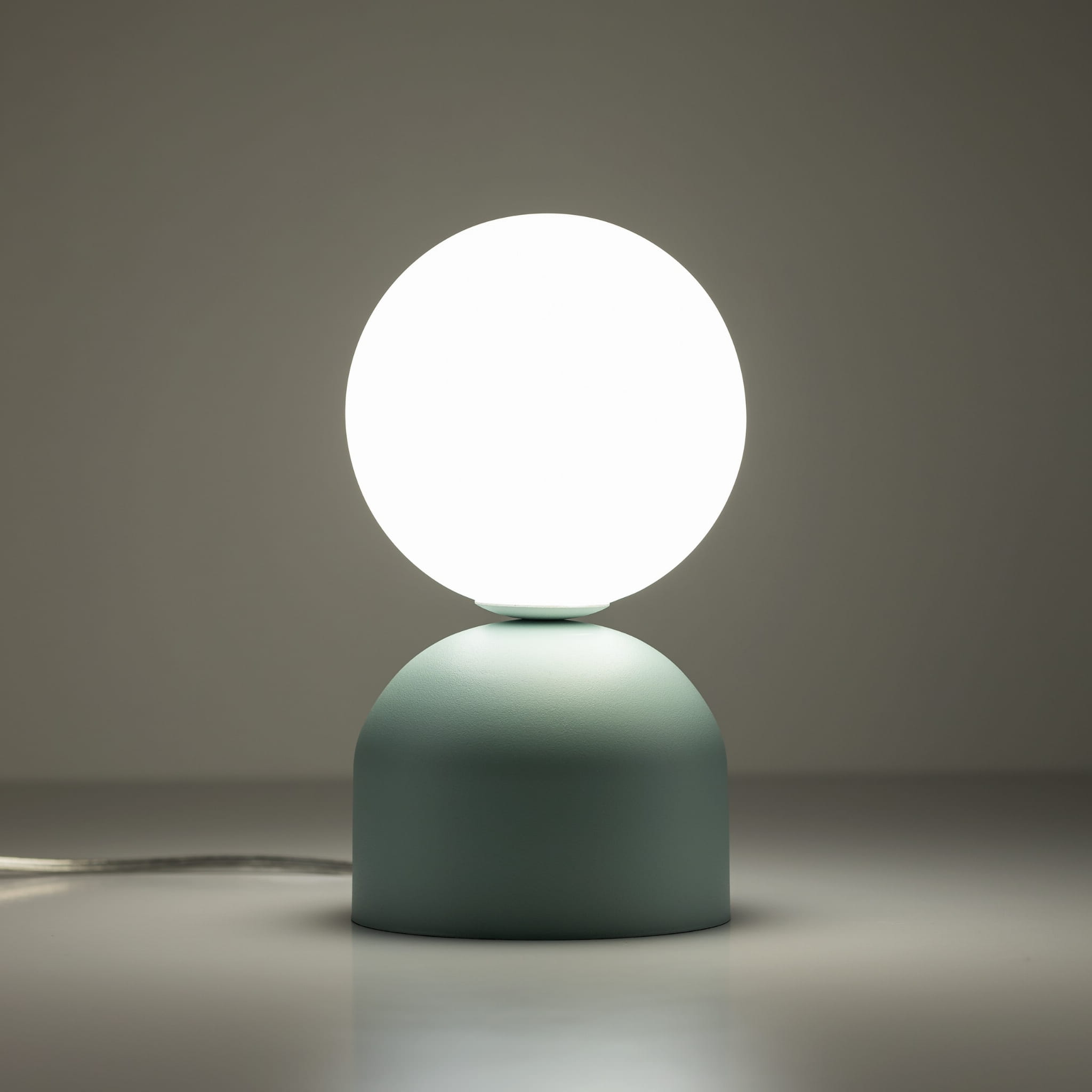 Lampka nowoczesna skandynawska loft klosz szklany kula miętowa biała TK Lighting Miki 16039 1x8W G9