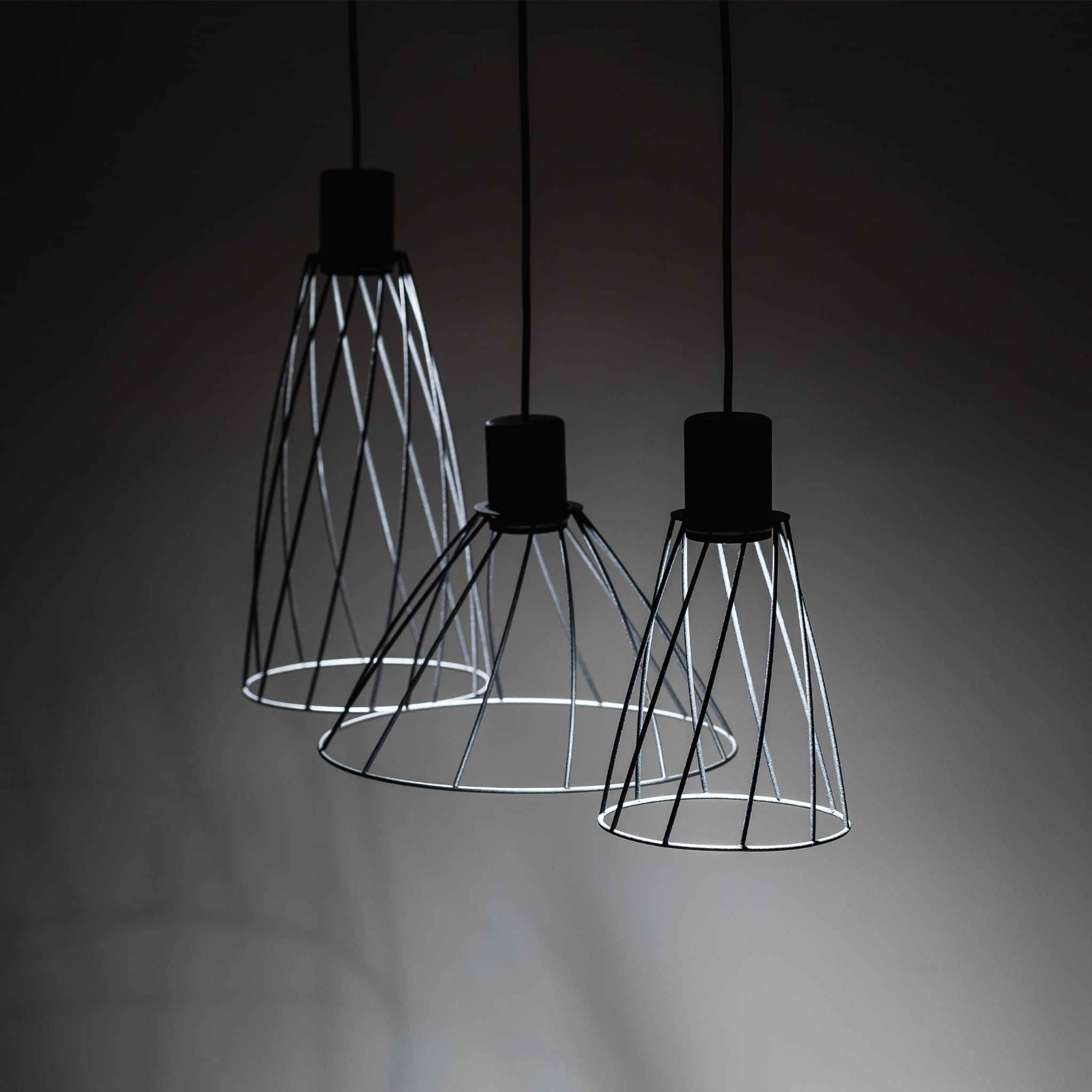Lampa wisząca nowoczesna industrialna loft ażurowa klosz metalowy pręty stożek czarna TK Lighting Modesto 10149 3x10W GU10