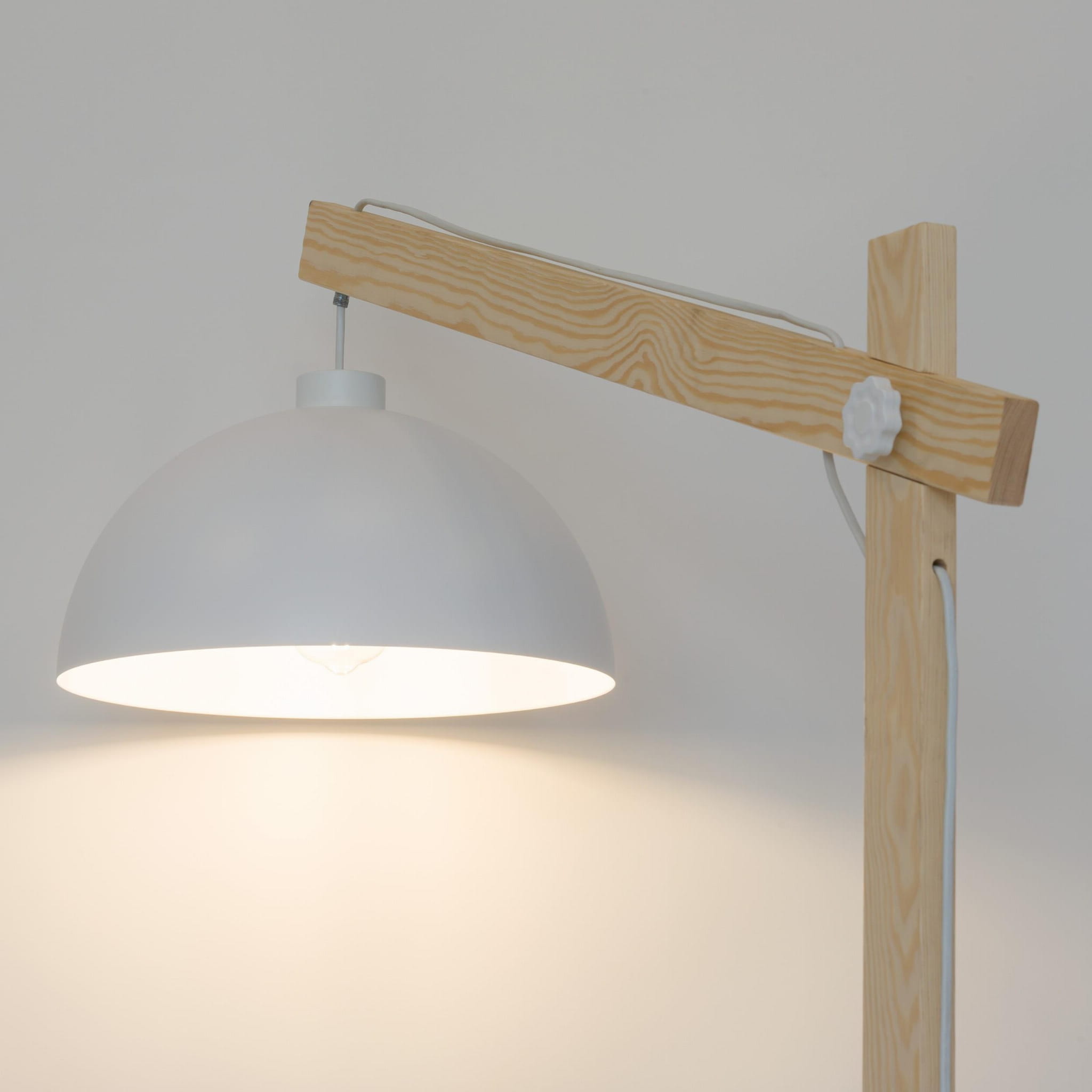 Tk Lighting Oslo 5592 lampa stojąca podłogowa 1x15W E27 biała drewniana