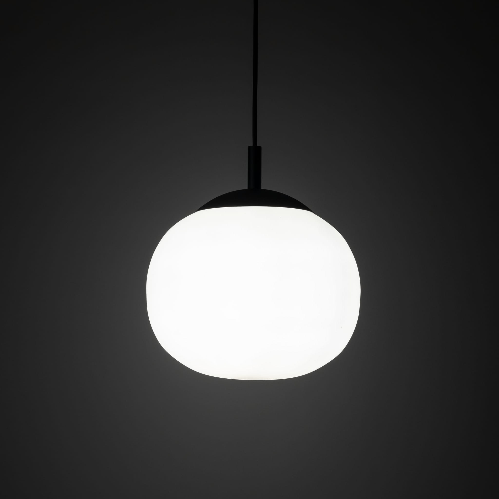 Lampa wisząca nowoczesna klasyczna elegancka loft klosz szklany kula biała czarna TK Lighting Vibe 5824 1x15W E27