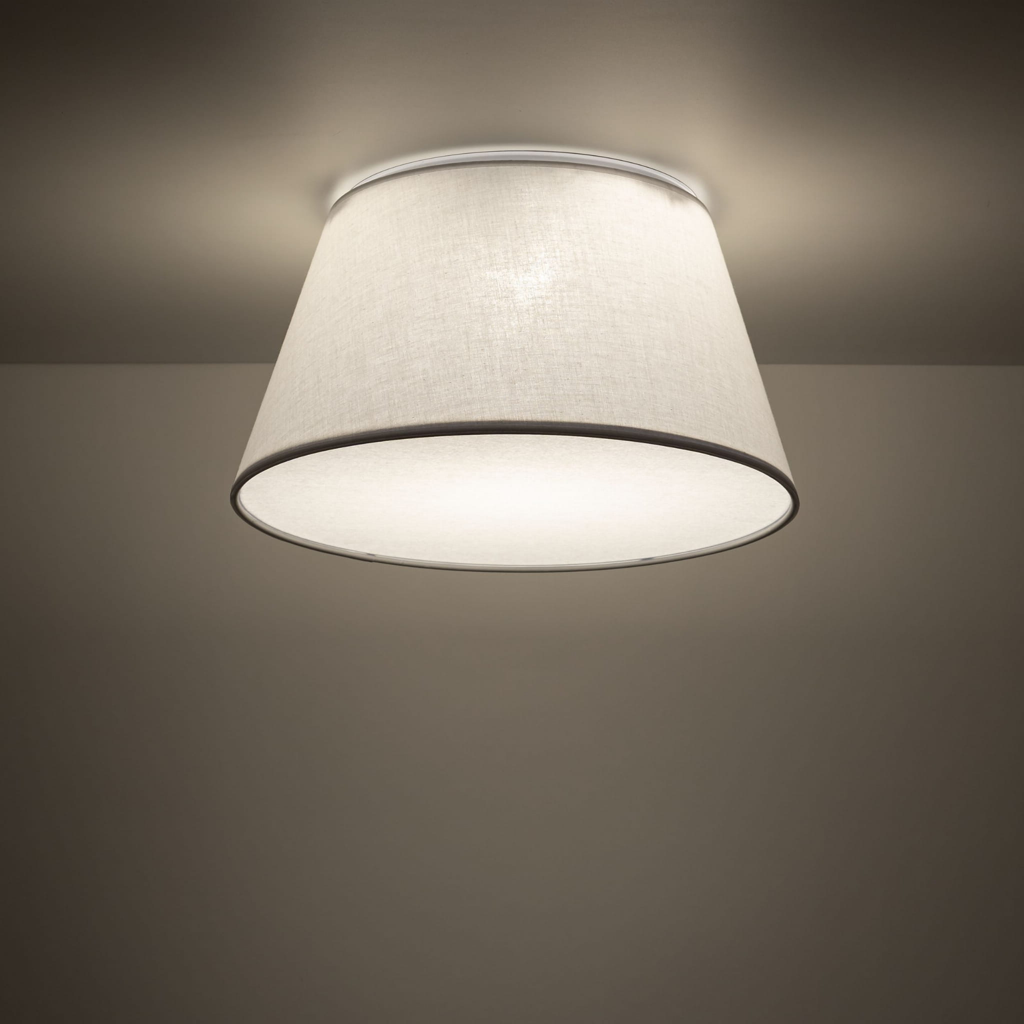 ec66b47608bb8ef9ef602b2e2149edb2