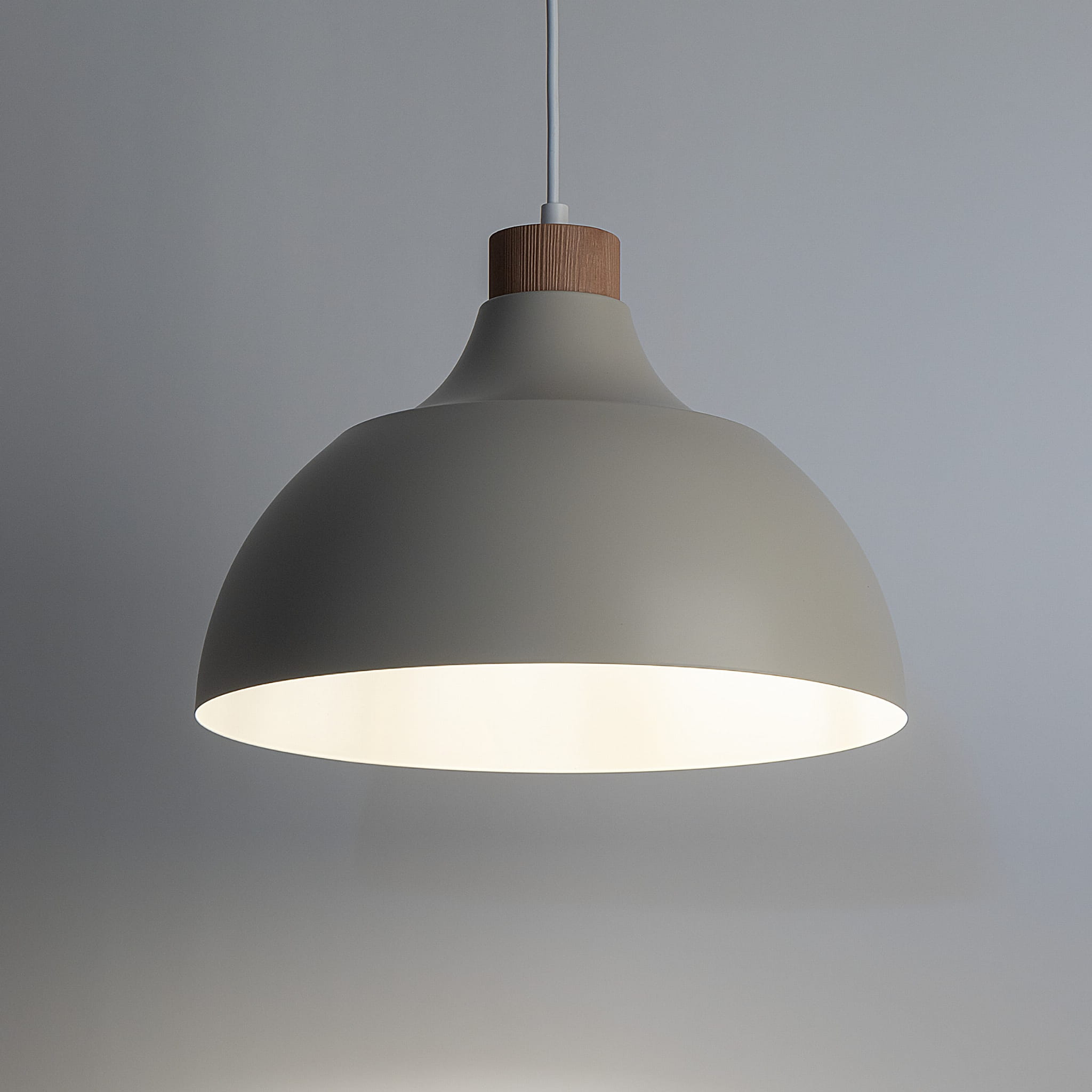 Lampa wisząca z metalowym kloszem stożek misa Tk Lighting Cap 5664 1x15W E27 beżowa drewniana