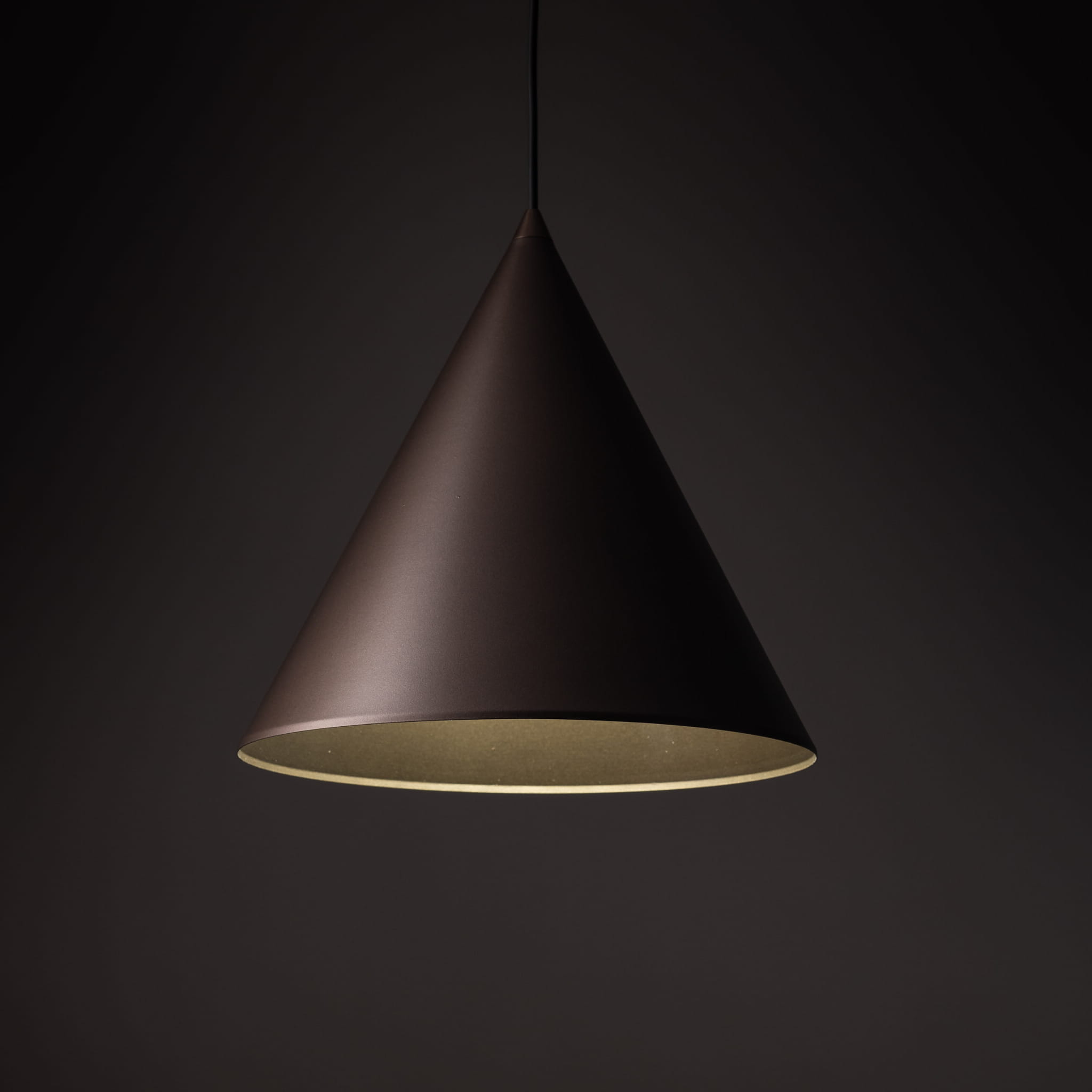 Lampa wisząca nowoczesna skandynawska klosz metalowy stożek brązowa TK Lighting Cono 10038 1x15W E27