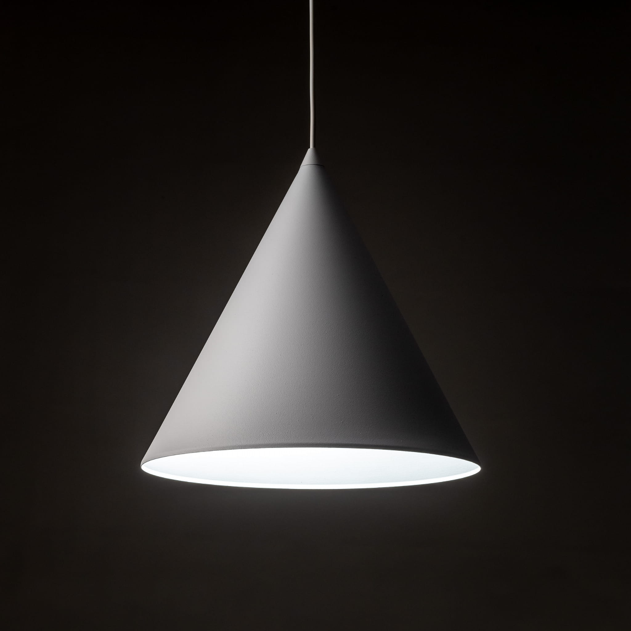 Lampa wisząca nowoczesna skandynawska klosz metalowy stożek biała TK Lighting Cono 10009 1x15W E27