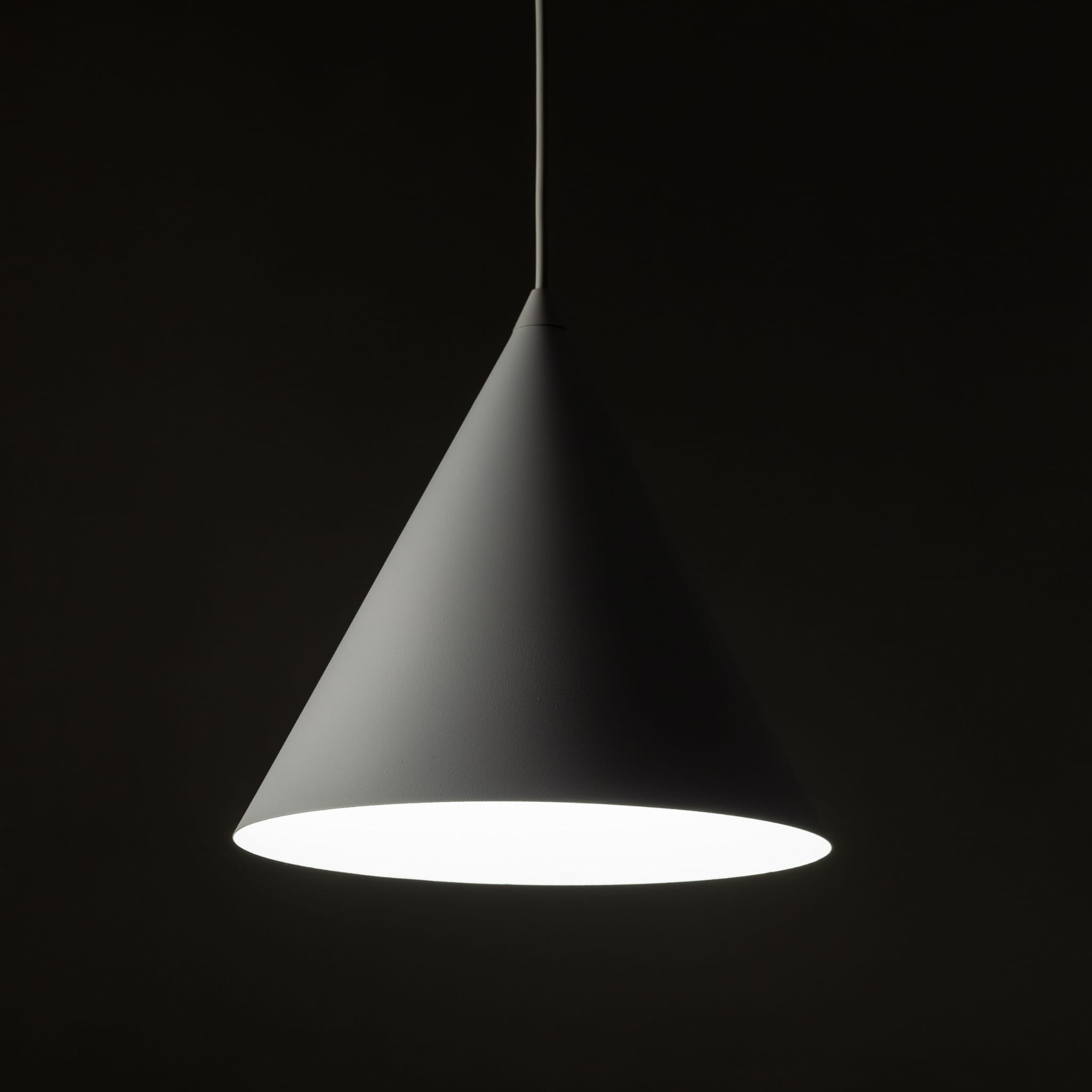 Lampa wisząca nowoczesna skandynawska klosz metalowy stożek biała TK Lighting Cono 10008 1x15W E27