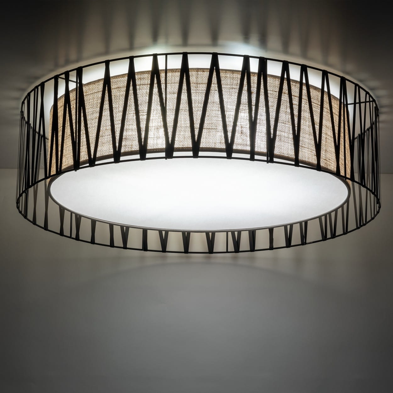 Plafon nowoczesny skandynawski boho pręty metalowe abażur materiałowy czarny juta TK Lighting Harmony 4556 4x15W E27