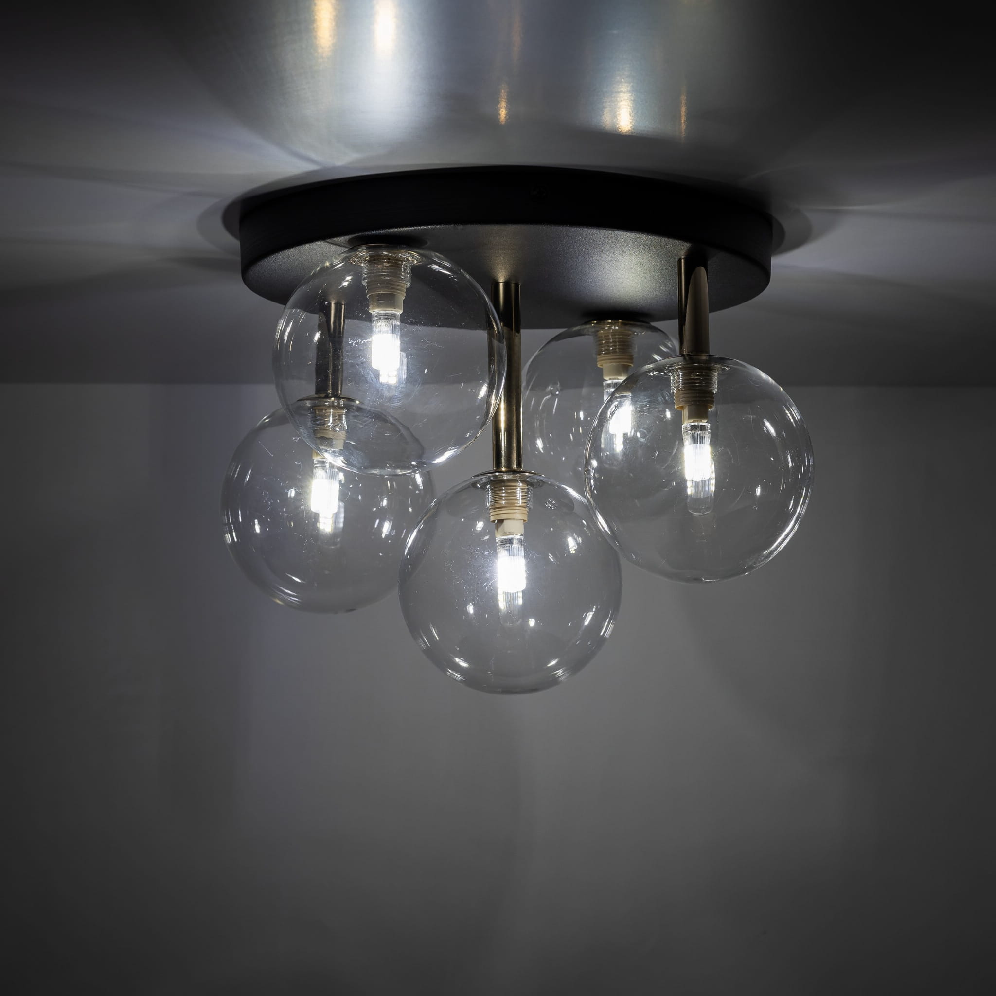 Plafon nowoczesny elegancki glamour pręty klosz szklany kule czarny złoty TK Lighting Nilos 758 5x6W G9